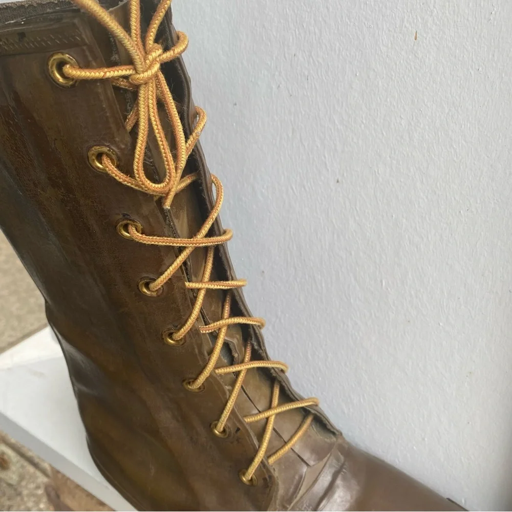 Steel Shank Boots Made in America Size 9